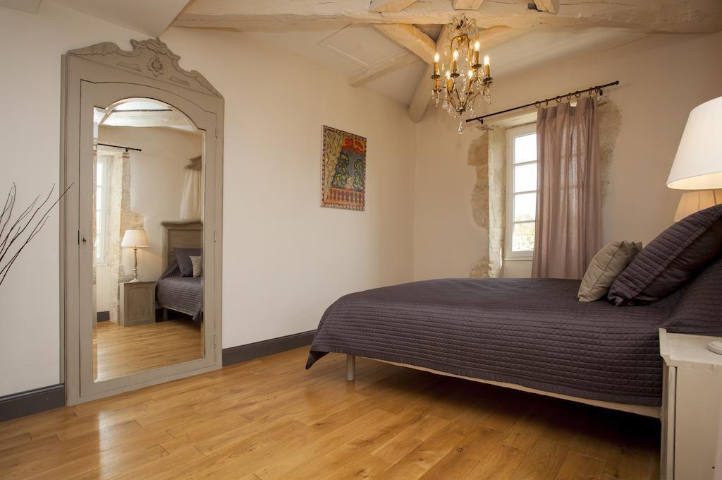 Maison D'Hotes De Charme Les Bruhasses Condom Cameră foto