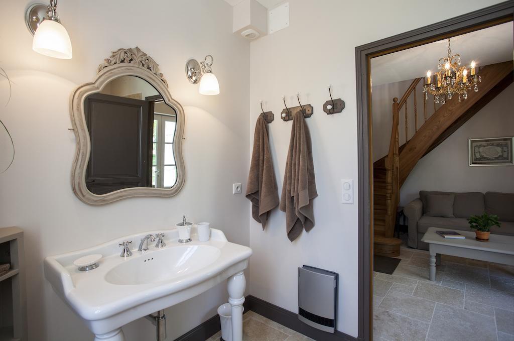 Maison D'Hotes De Charme Les Bruhasses Condom Cameră foto